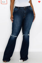 Cargar imagen en el visor de la galería, KNEE CUT FLARE BOTTOM JEANS (PLUS SIZE)